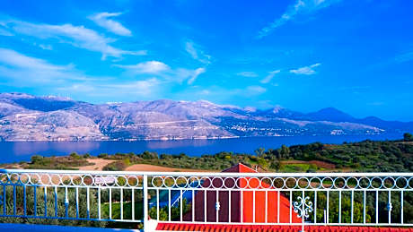 Forestata Village