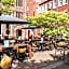 Post-Plaza Hotel & Grand Café