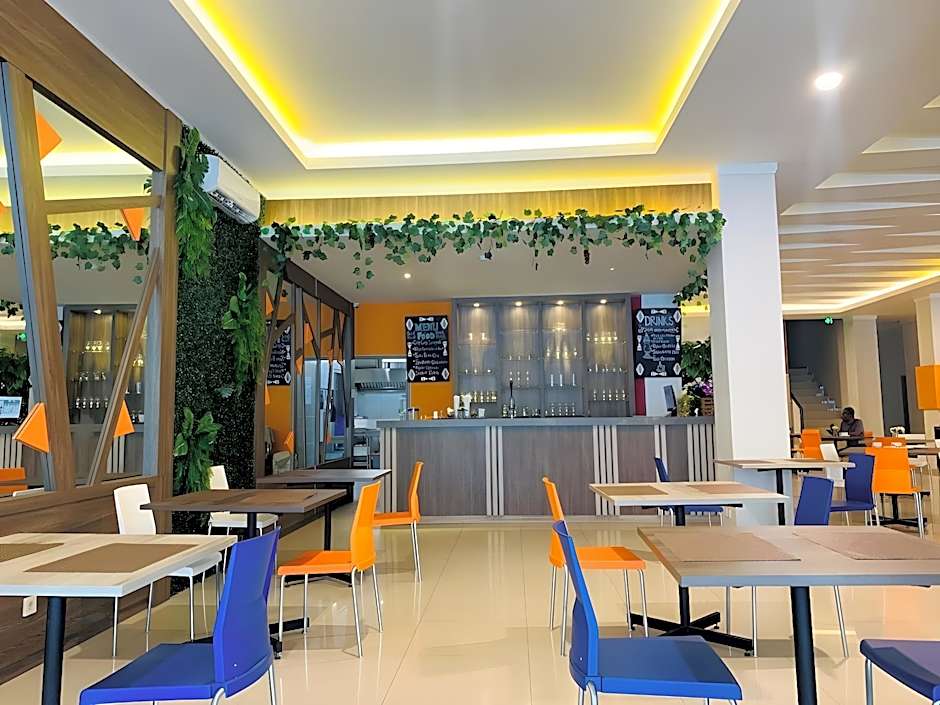 Front One Budget Waena Abepura