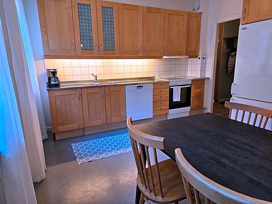 Live and Stay Lagerbring