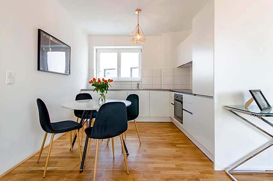 Grand Quarters City Residence