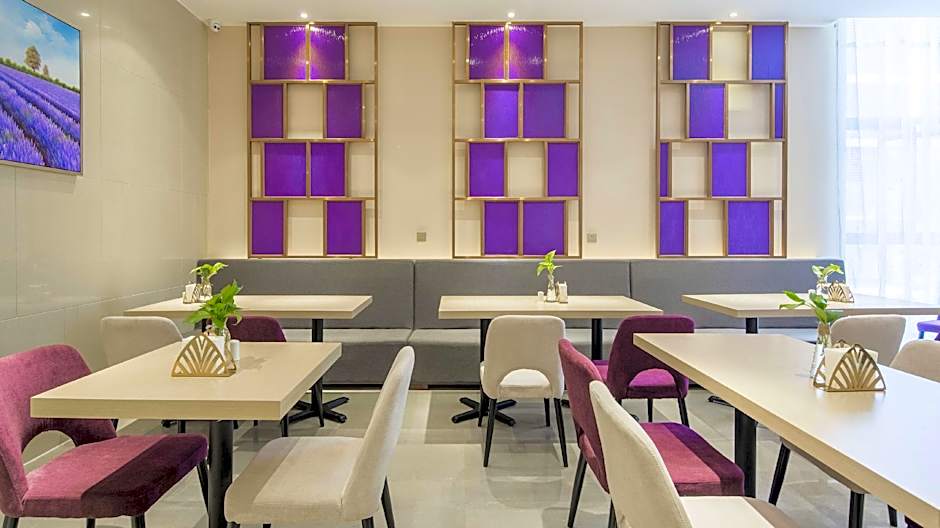 Lavande Hotels· Nantong Development Zone Xinghu 101 Plaza Store