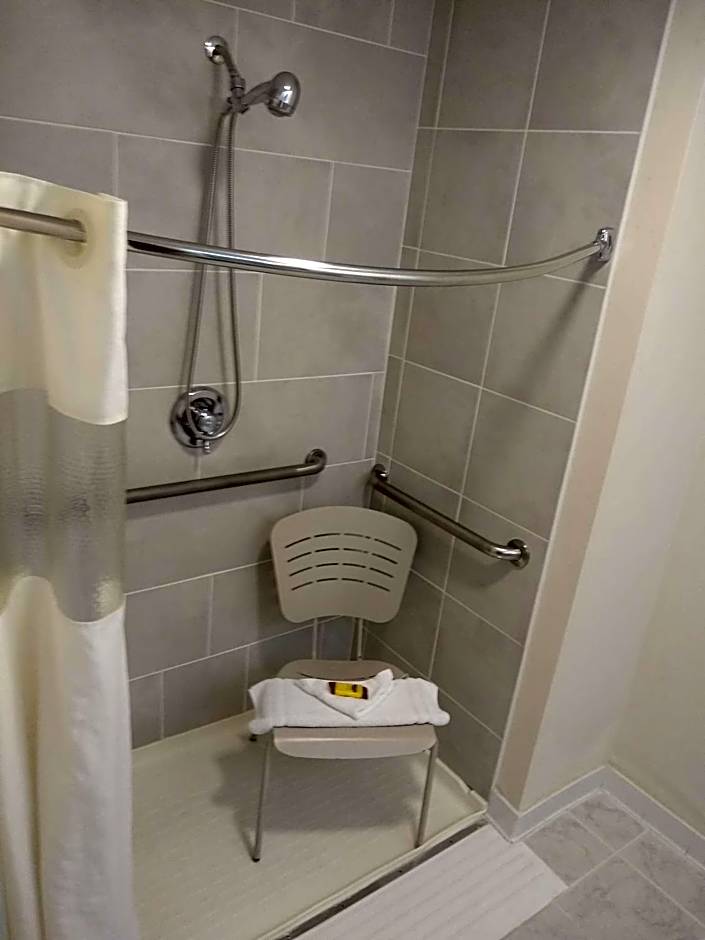 Best Western Plus Louisville Inn And Suites