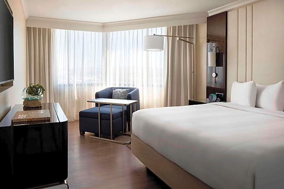 Photo 1 of 11 of Executive 1 King Bed with Sofabed Suite, High Floor