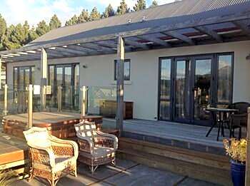 Alpine Peaks Apartment