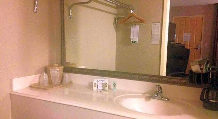 Quality Inn Duncan HWY 81