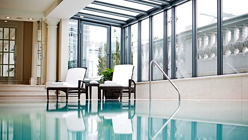 Palais Coburg Hotel Residenz