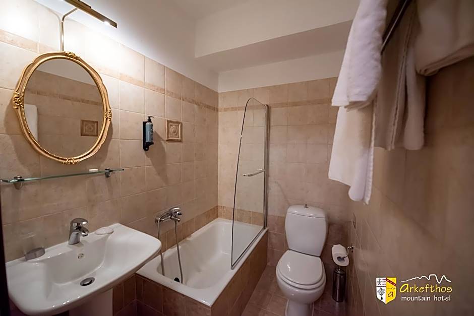 Arkefthos Mountain Hotel