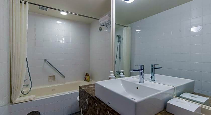 JR Kyushu Hotel Blossom Fukuoka