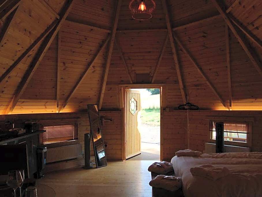 Romantic Rural Retreats – Crewkerne