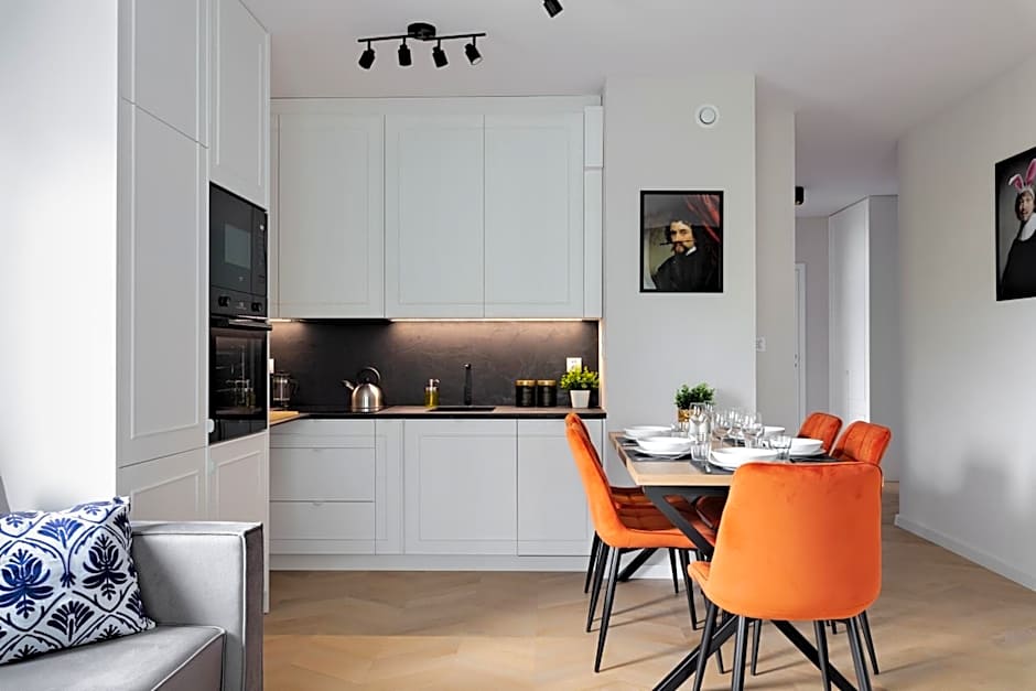 Metropolis Old Town Apartments