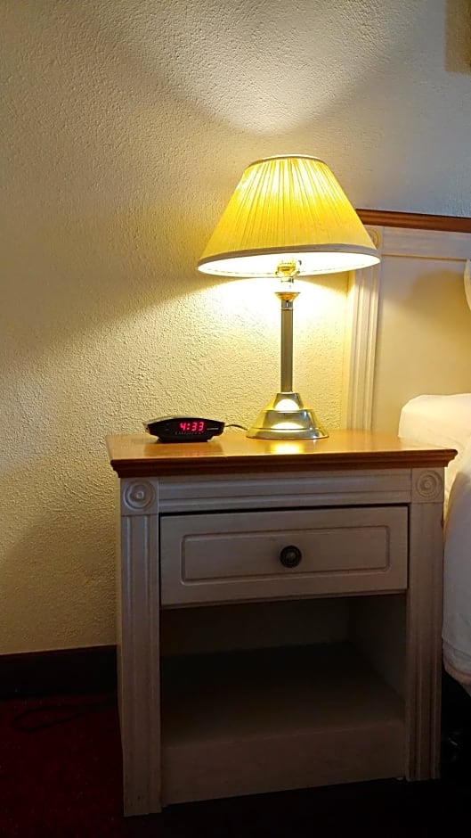 Sand Castle Suites Motel