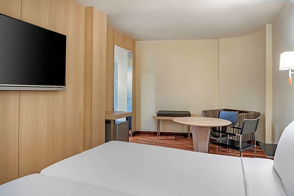 AC Hotel by Marriott La Linea