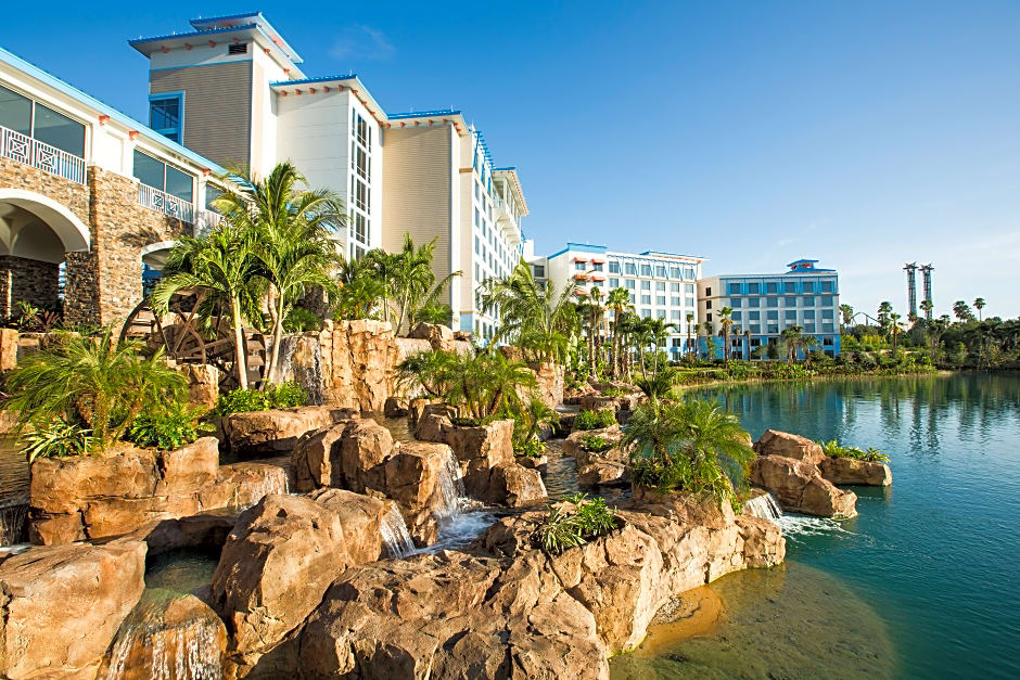 Universal's Loews Sapphire Falls Resort®