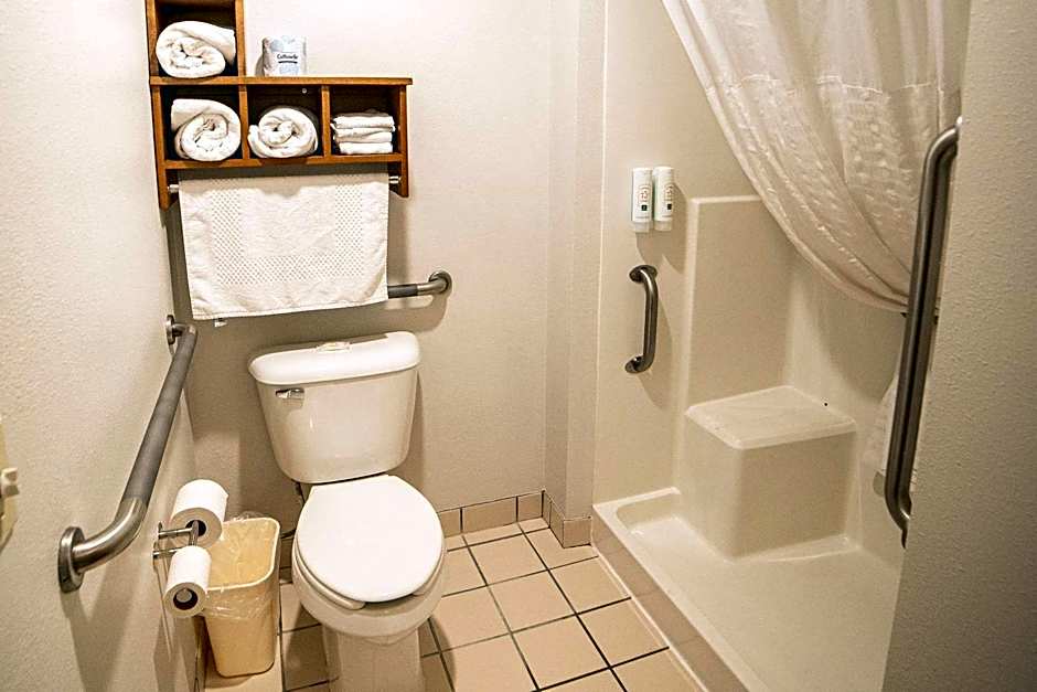 Quality Inn & Suites Watertown