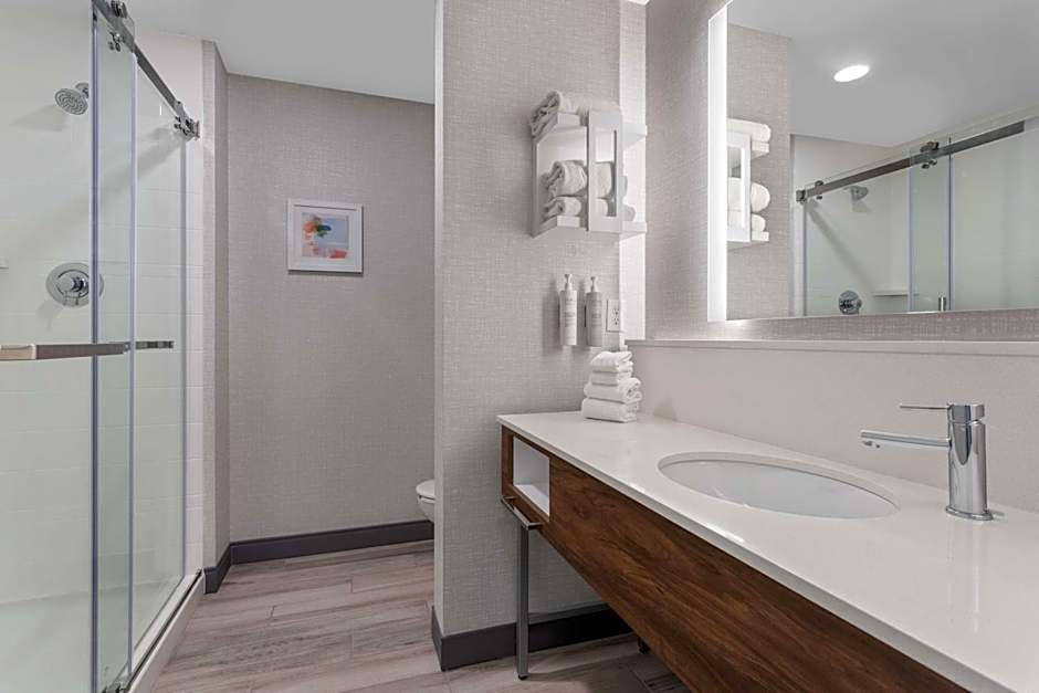 Hampton Inn By Hilton & Suites Lincoln - Northeast I-80