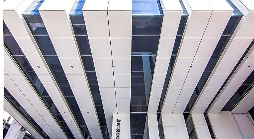 Just Sleep Kaohsiung Zhongzheng Hotel