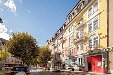 Hotel Ambassador