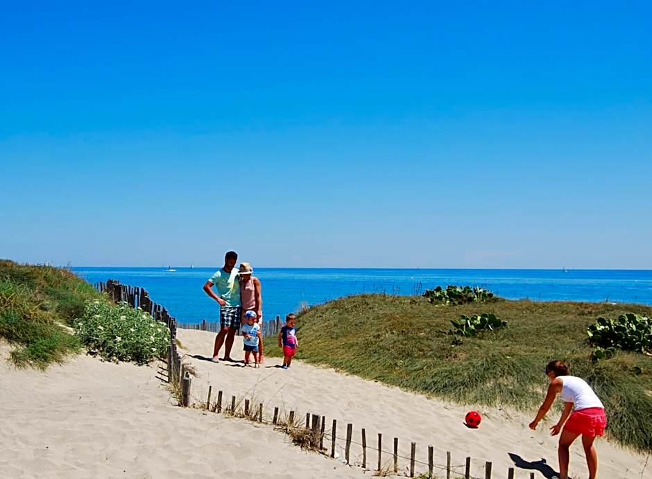 Lagrange Grand Bleu Vacances – Résidence Le Mas de Torreilles