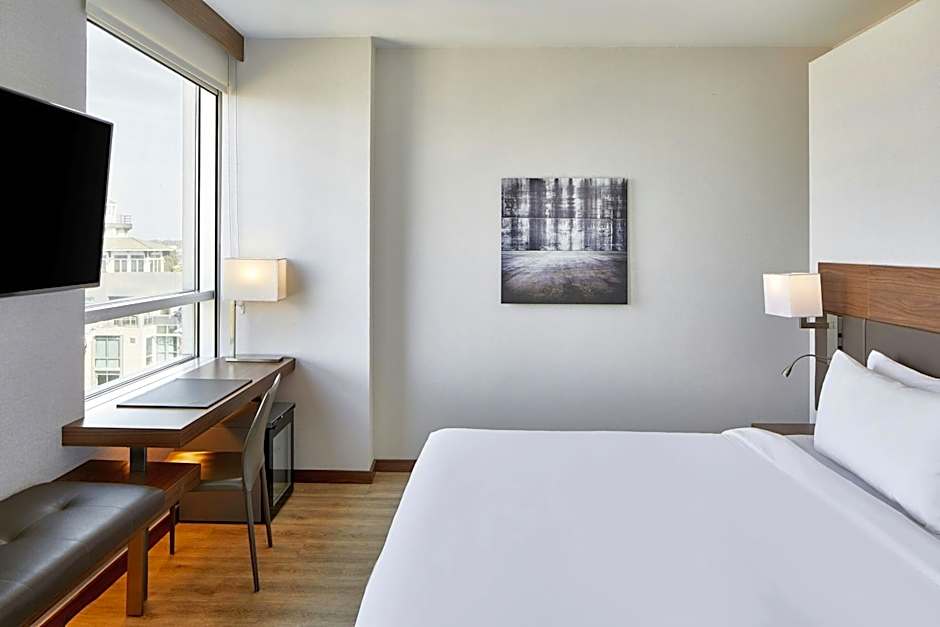 AC Hotel by Marriott National Harbor Washington, DC Area