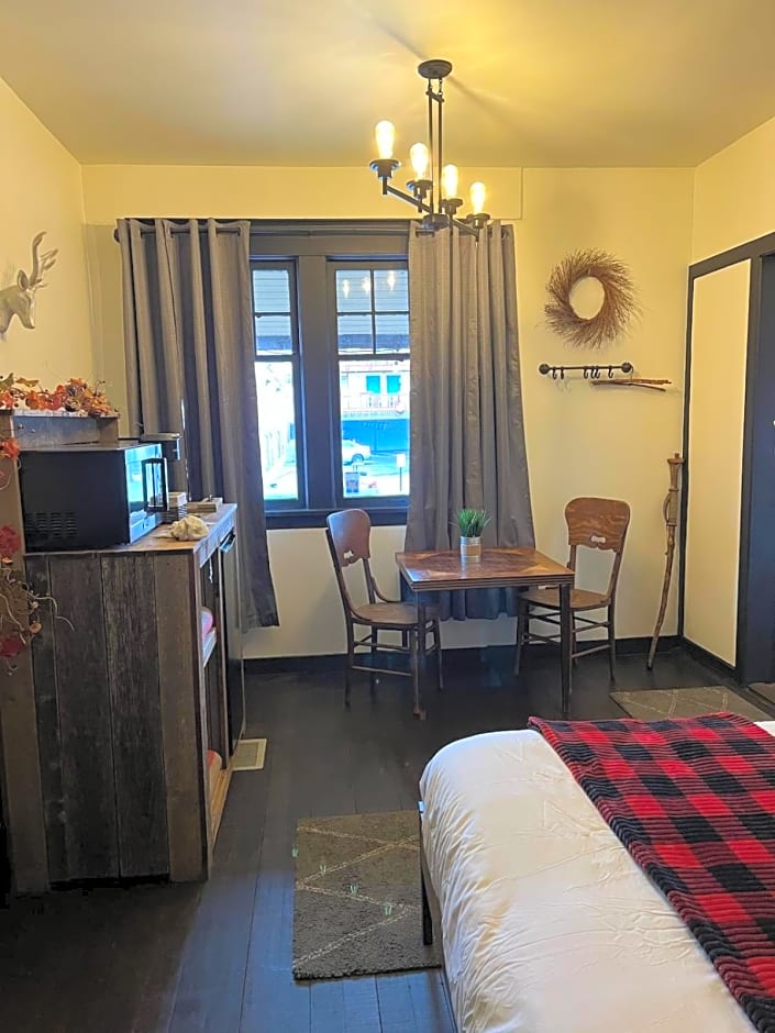 Mrs. Anderson's Lodging