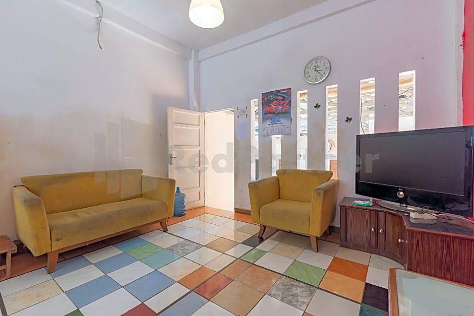 Wisma Alamanda near Terminal Cicaheum RedPartner