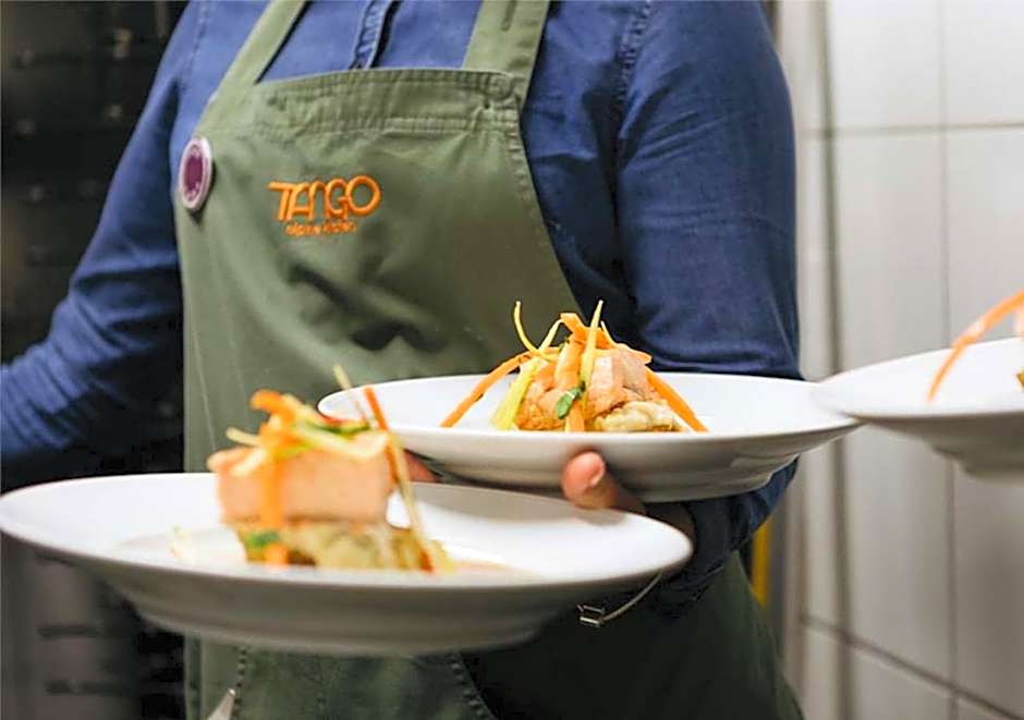 Langley Hôtel Tango