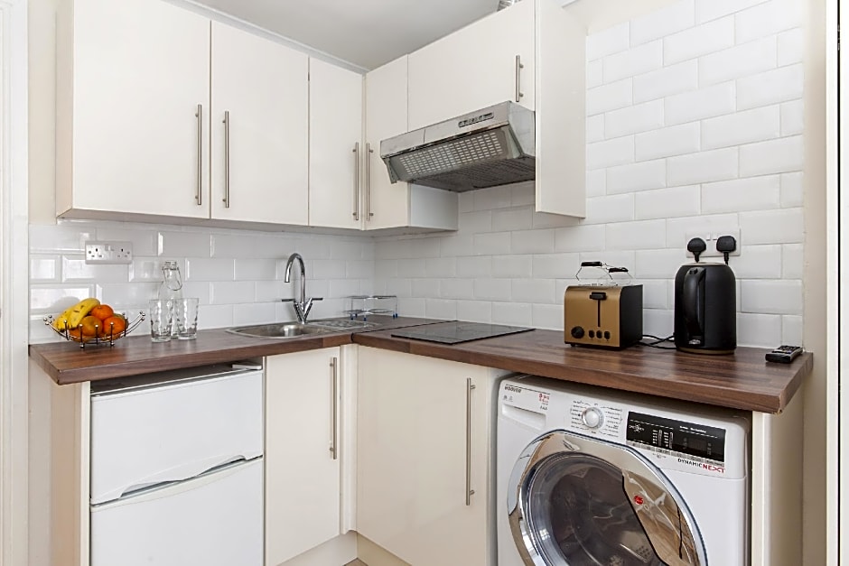 TH Serviced Apartment London