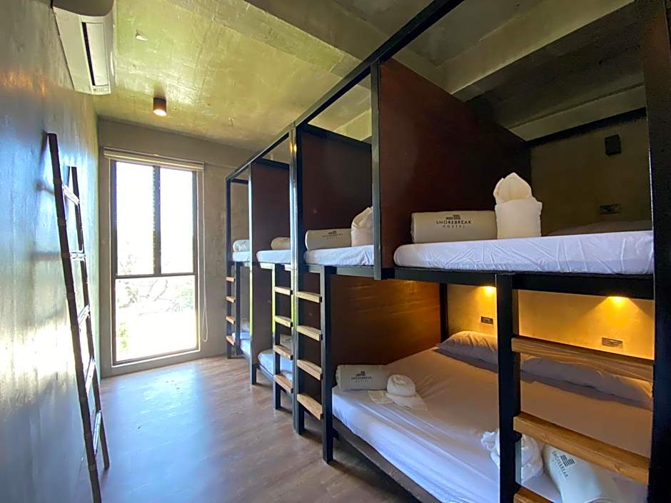 Shorebreak Hostel San Juan La Union