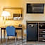 Rodeway Inn & Suites Colton-Riverside