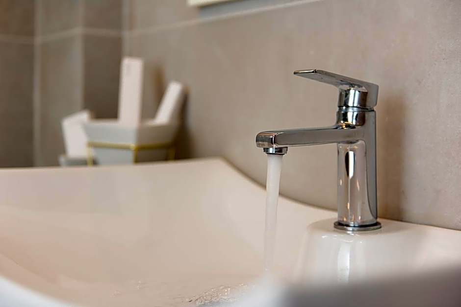 Elements Sifnos Boutique