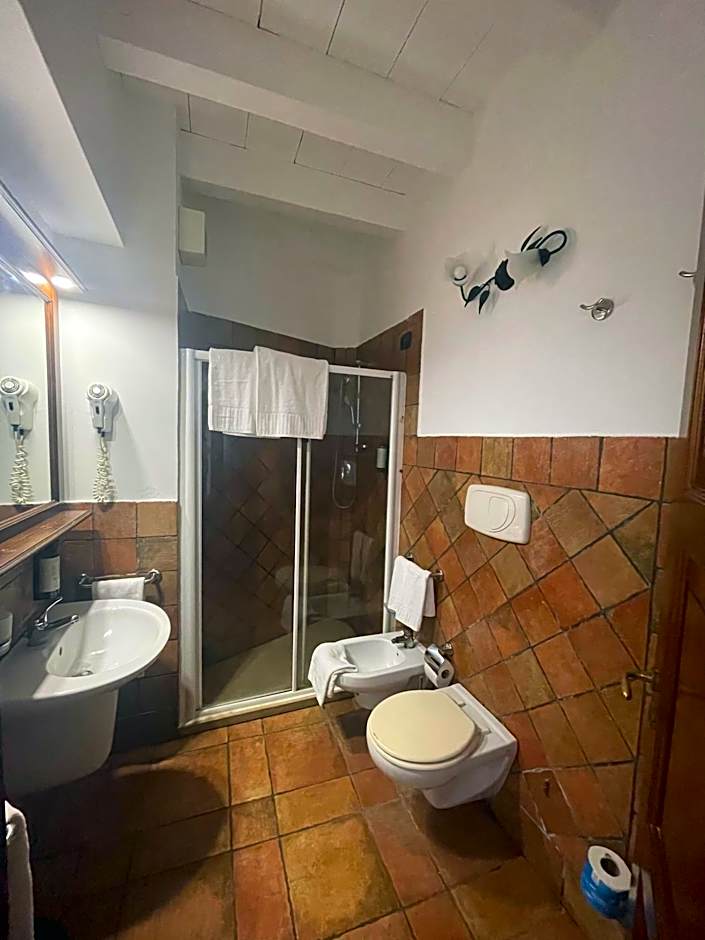 Hotel Capomulini 3 Stelle