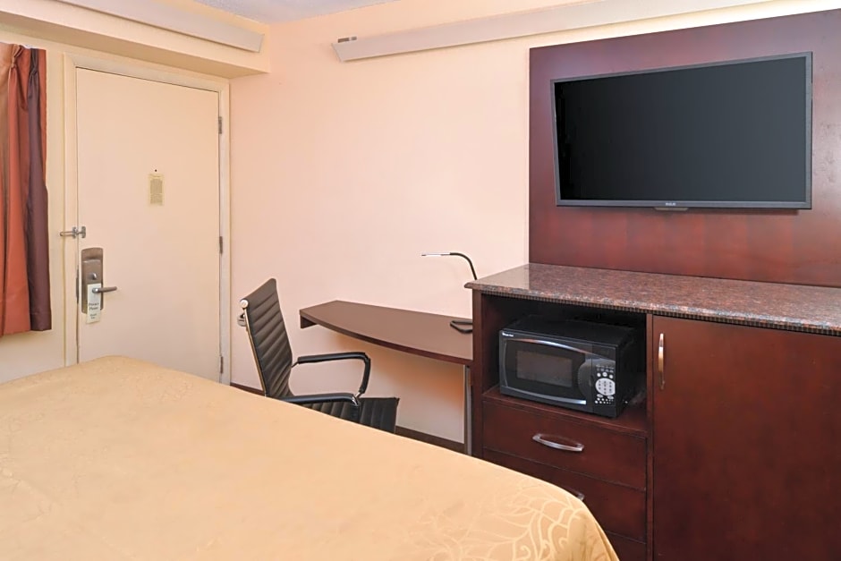 Americas Best Value Inn-Pittsburgh Airport