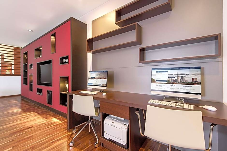 NH Munchen Dornach Messe Und Kongresshotel