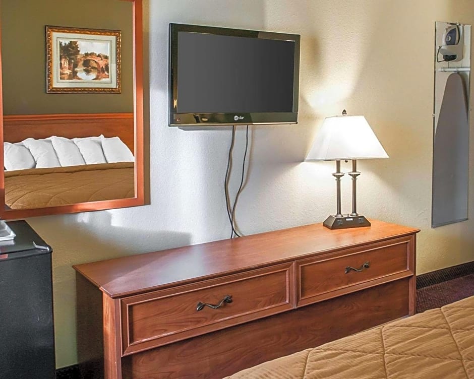 Rodeway Inn