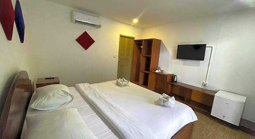 SCARLET SAILS BUNGALOW