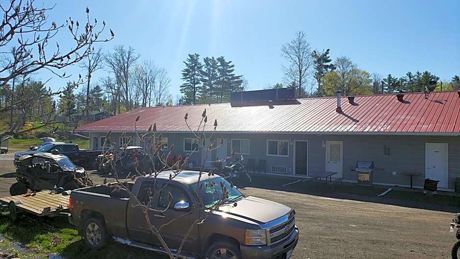 Calabogie Motor Inn