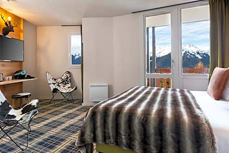 Triple Room with Balcony