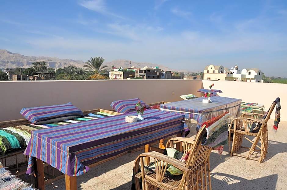 Amon Hotel
