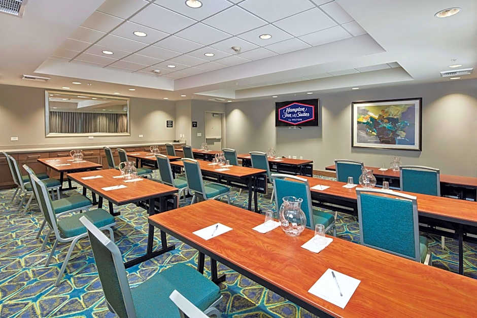 Hampton Inn By Hilton & Suites Sacramento at CSUS