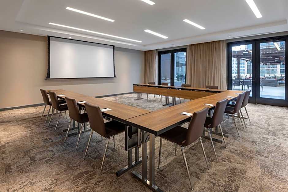 AC Hotel by Marriott Atlanta Midtown