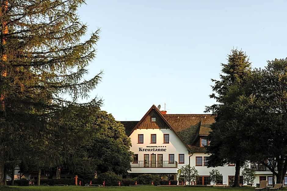 Waldhotel Kreuztanne