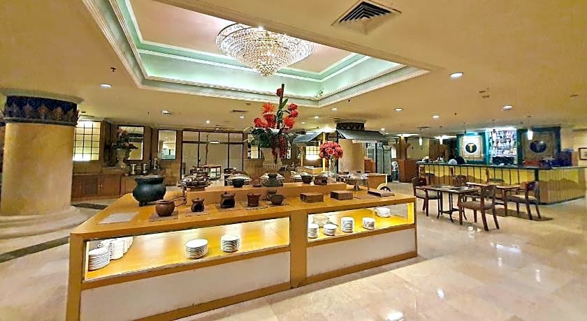 Tunjungan Hotel Surabaya