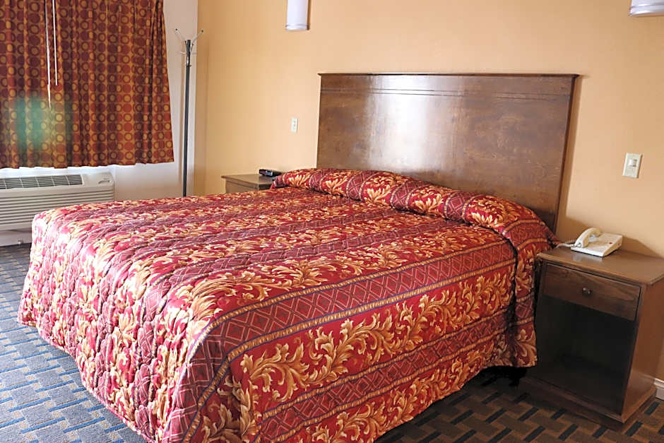 Photo 1 of 6 of 1 King Bed