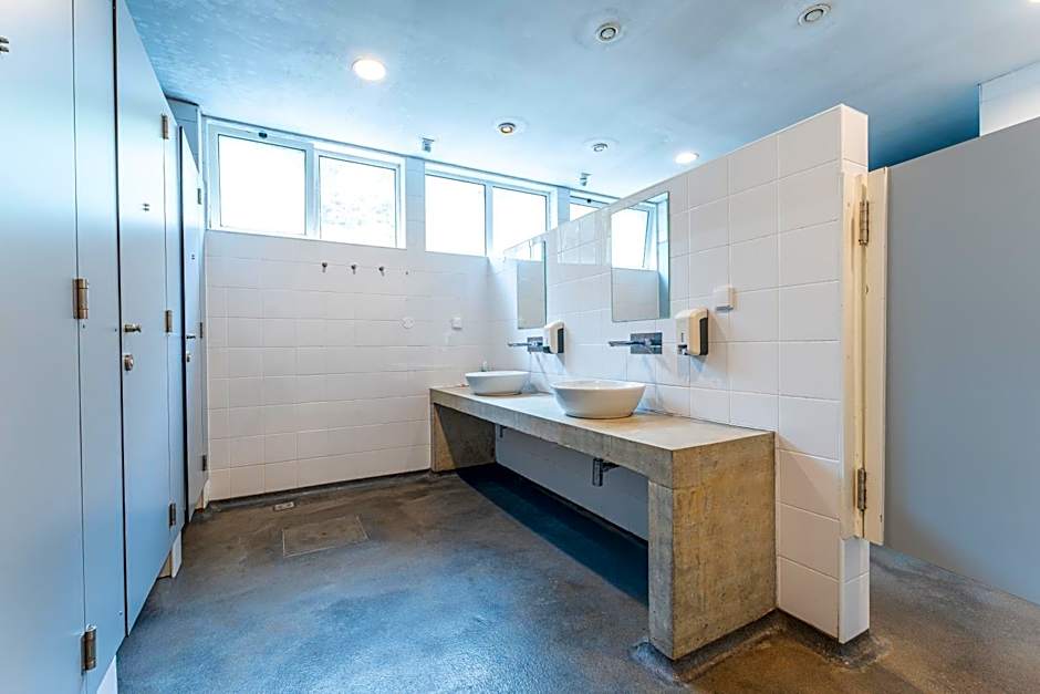 Azores Youth Hostels - Sao Miguel