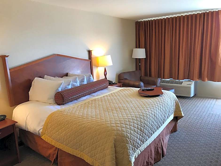 Norfolk Country Inn And Suites