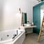 Arco Solium Suites