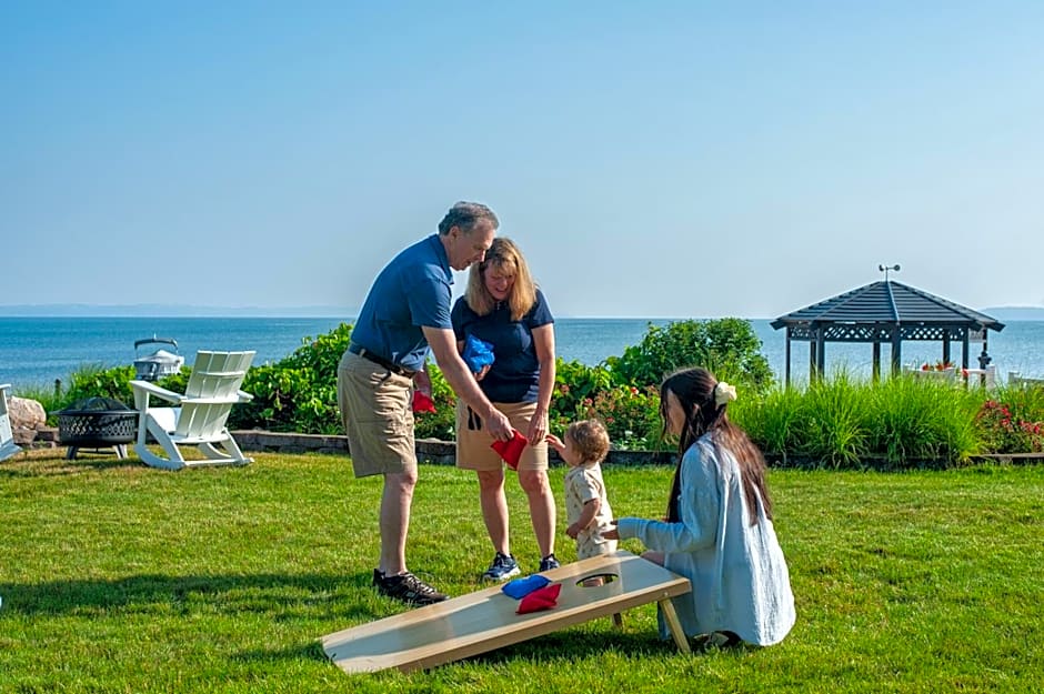 The Beach Haus - Traverse City