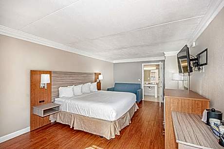 King Room - Disability Access - Non-Smoking