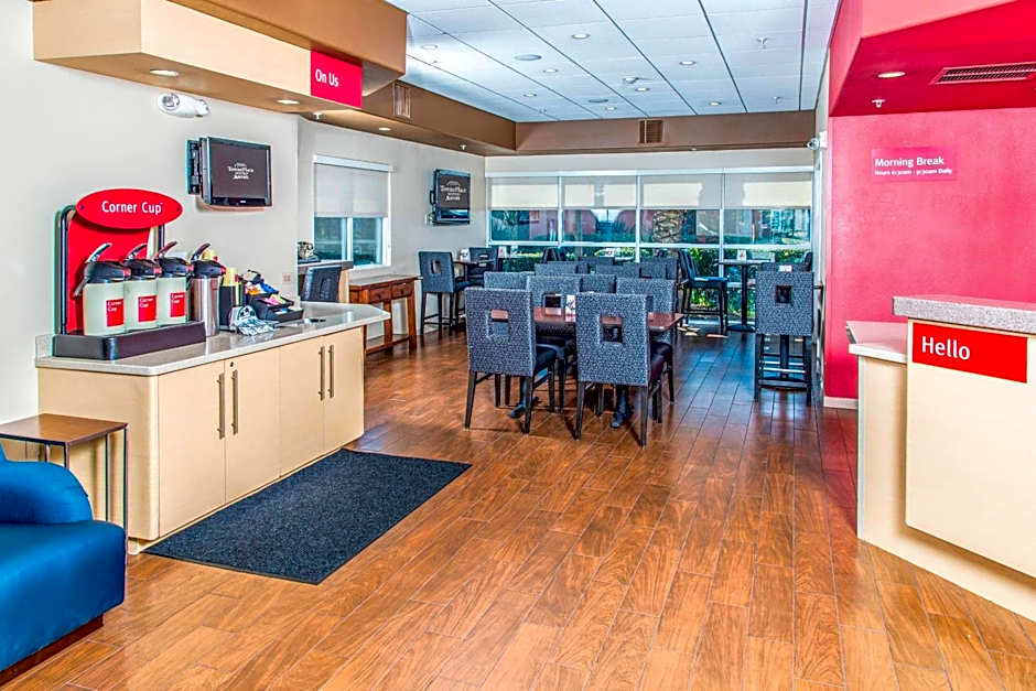 TownePlace Suites by Marriott Anaheim Maingate Near Angel Stadium